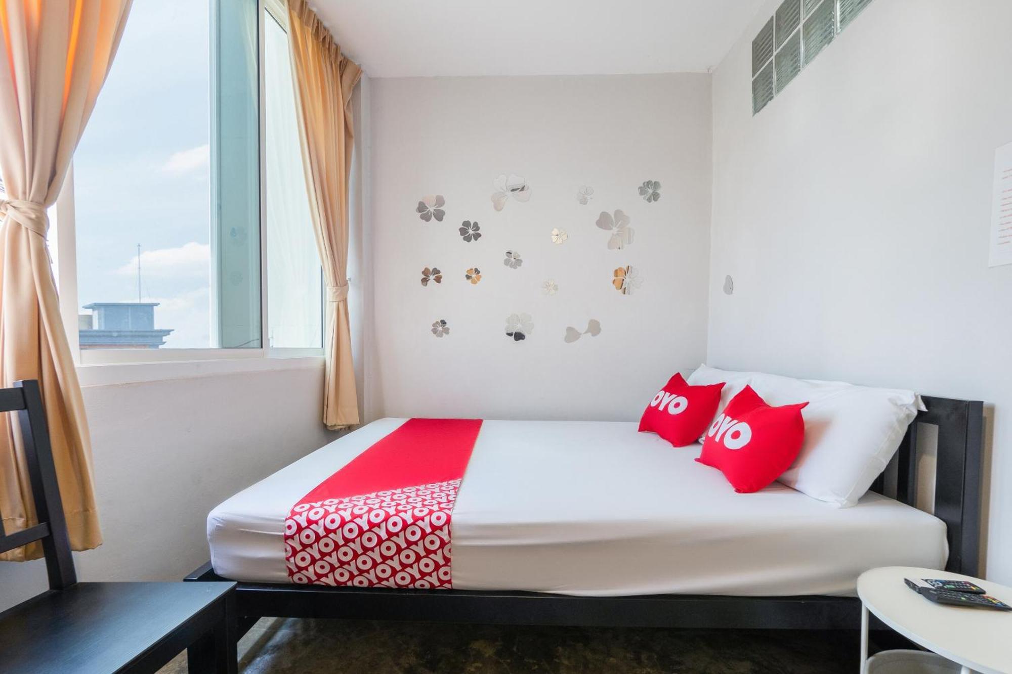 Oyo 969 Lida 1946 Hostel Bangkok Luaran gambar