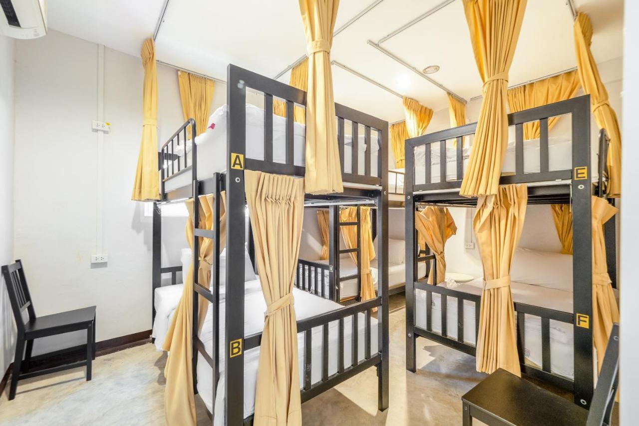 Oyo 969 Lida 1946 Hostel Bangkok Luaran gambar